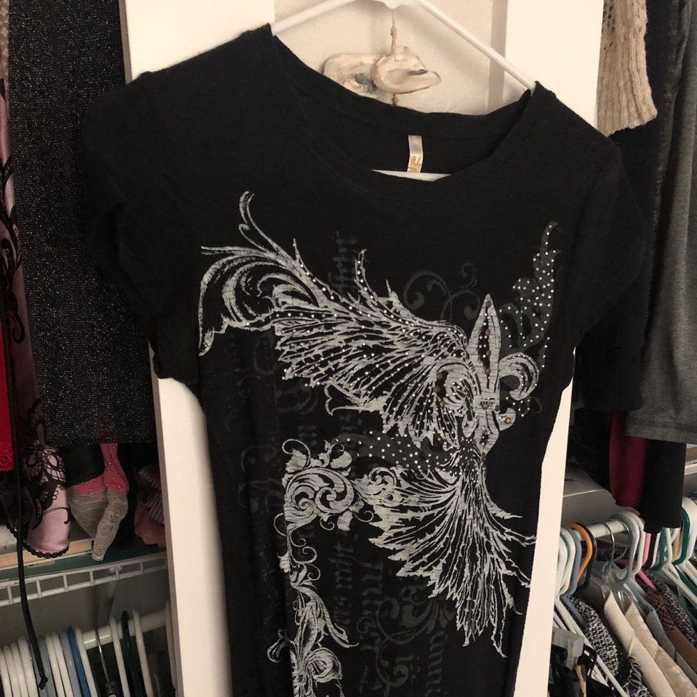 Rhinestone shirt. Detailed backing